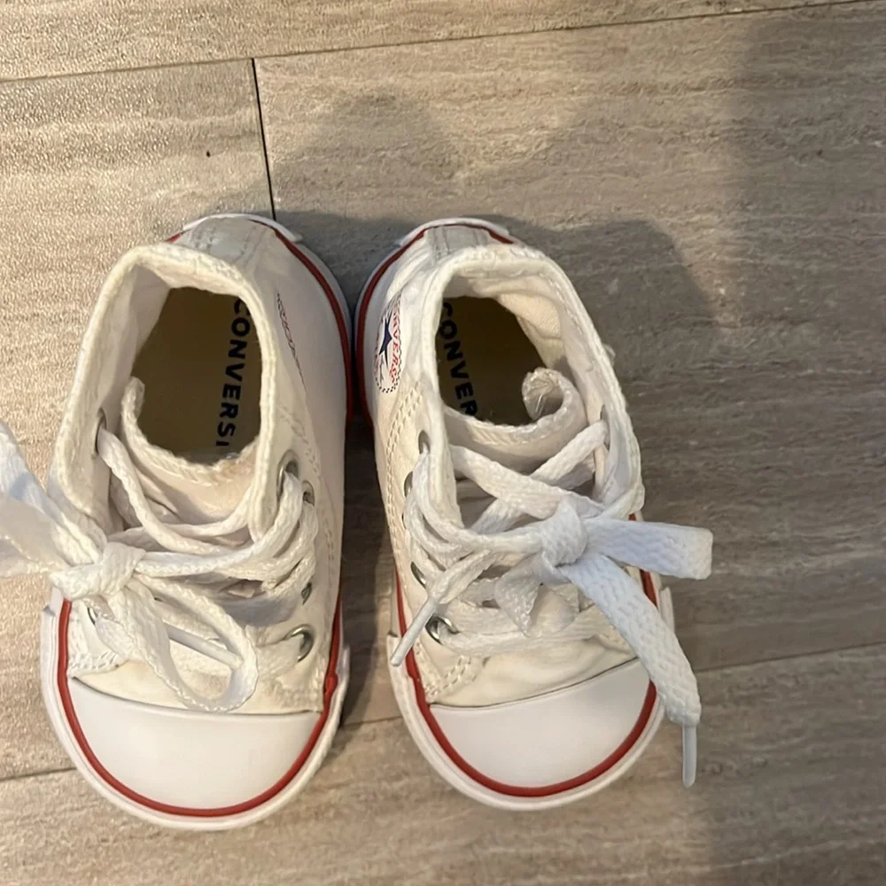 Converse Infant All Star White Hi Top Chuck Taylor